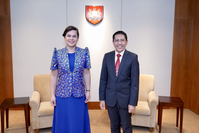 Vice President and Secretary of Education Sara Z. Duterte with Second Minister for Education and Foreign Affairs 
Dr. Mohamad Maliki bin Osman. (Photo by: Office of the Vice President)