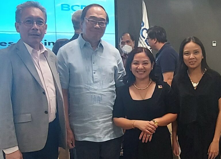 Ambassador Medardo G. Macaraig (L) is joined by his predecessor, Amb. Joseph del Mar Yap (2nd from L); with them are Third Secretary and Vice Consul Atty. Joy Anne Lai (2nd from R) and Commercial Counsellor Atty. Carla Regina P. Grepo (R).